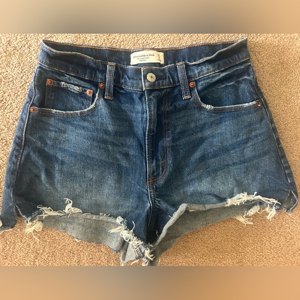Abercrombie & Fitch, The cutoff shorts, high rise; size 27 (4)